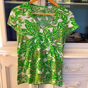Lilly Pulitzer v-neck short sleeve cotton top XS